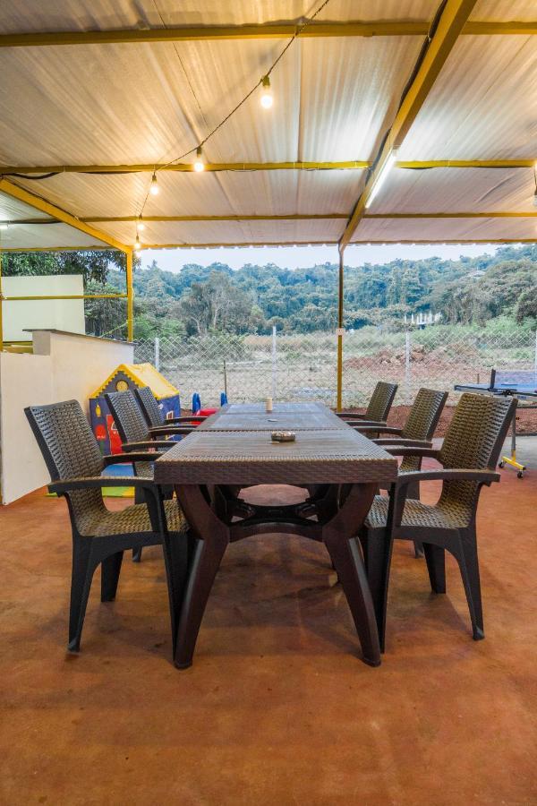 Marine Studios Le Pension Candolim Bagian luar foto